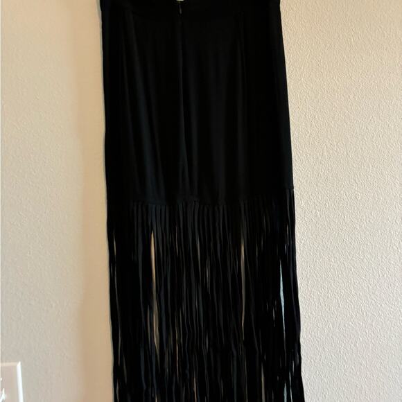 Monrow Black Fringe Skirt size Small - Picture 5 of 9